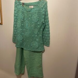 Pants and sweater set